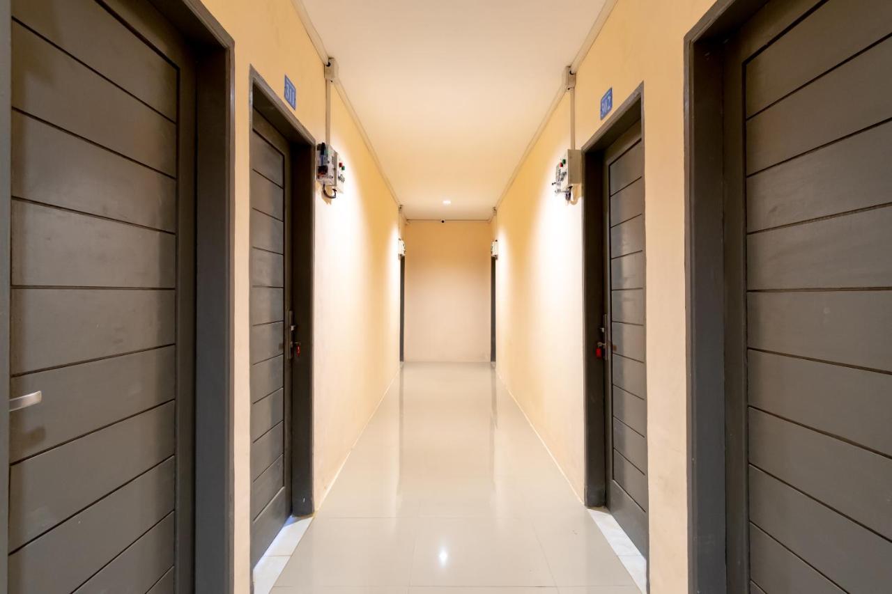 Oyo 2895 Paranginan Residence Medan Zewnętrze zdjęcie