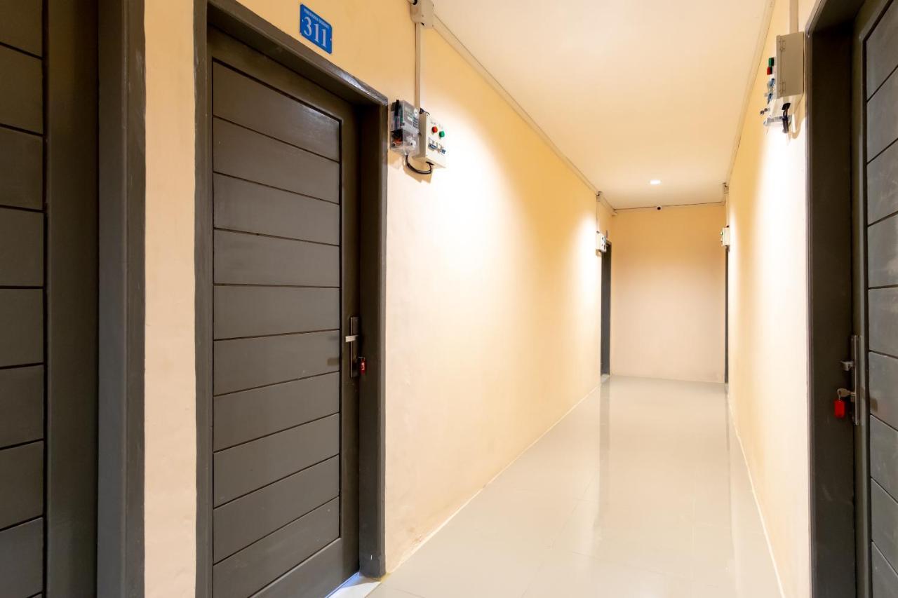 Oyo 2895 Paranginan Residence Medan Zewnętrze zdjęcie