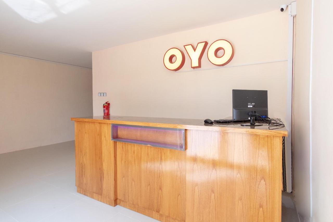 Oyo 2895 Paranginan Residence Medan Zewnętrze zdjęcie