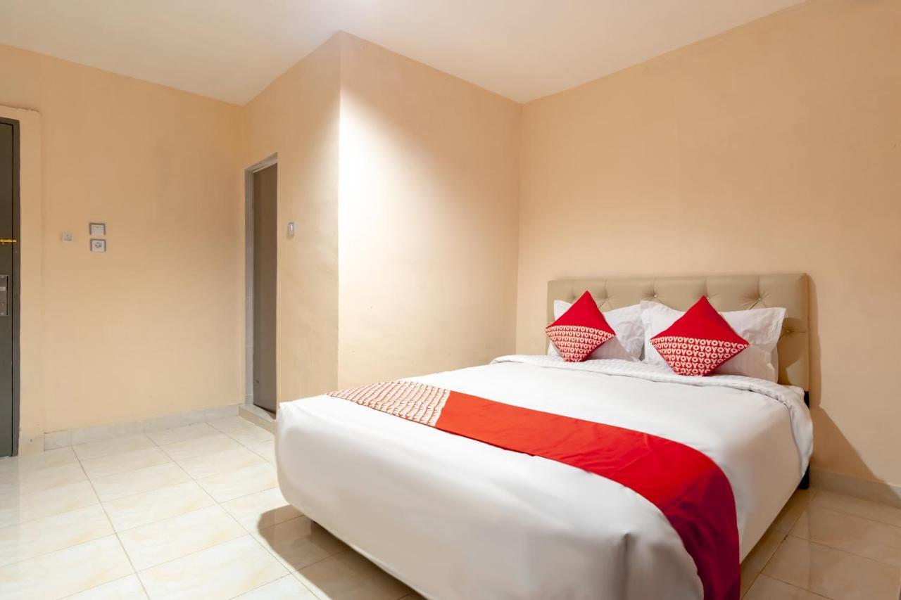 Oyo 2895 Paranginan Residence Medan Zewnętrze zdjęcie