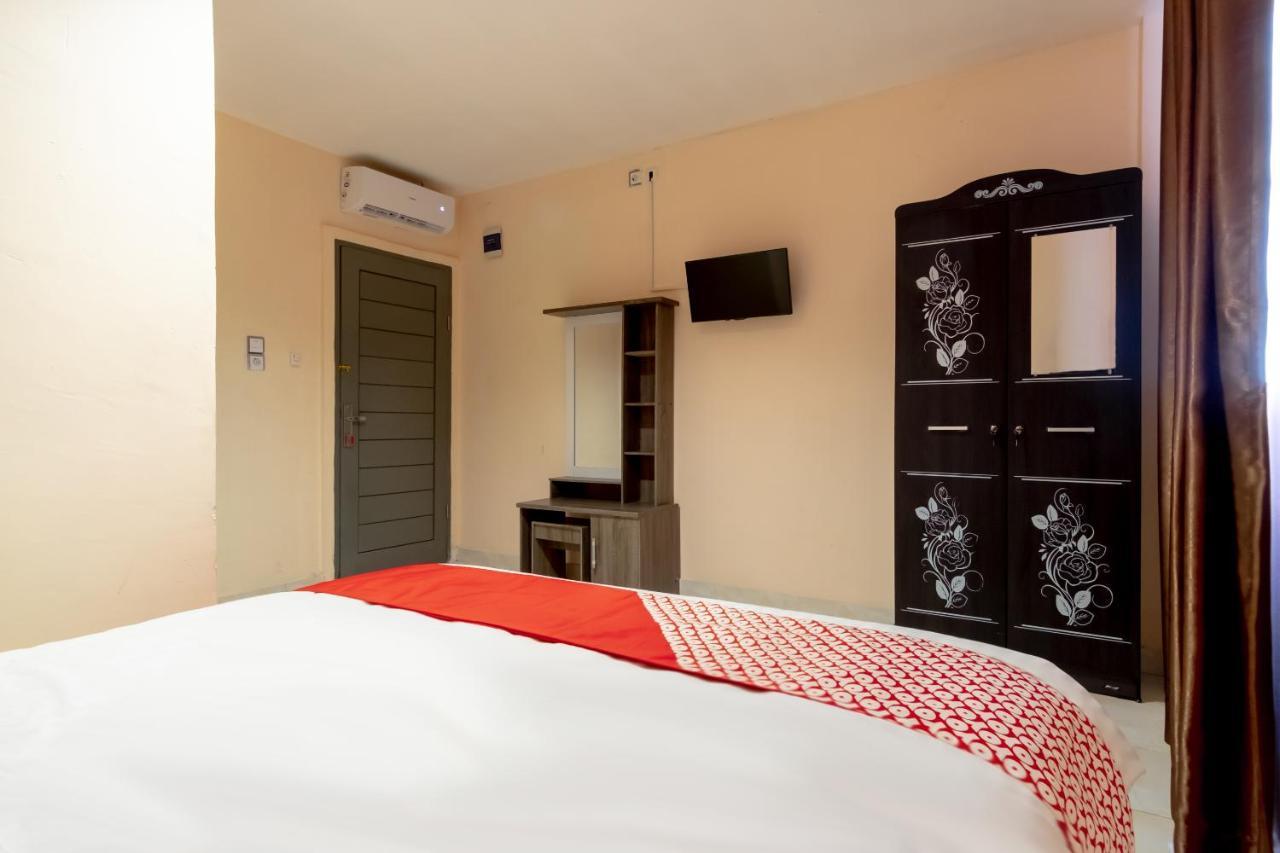 Oyo 2895 Paranginan Residence Medan Zewnętrze zdjęcie